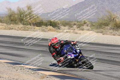 media/Dec-07-2025-CVMA (Sun) [[3e7d2de5dc]]/Race 4-Supersport Middleweight/